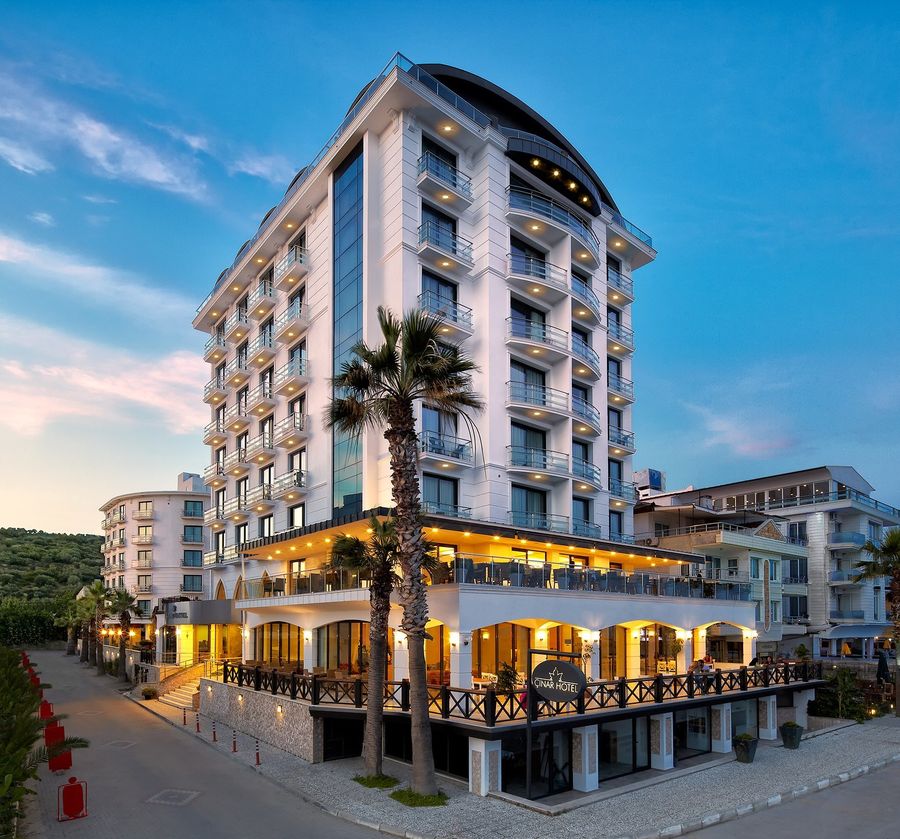Ayvalık Çınar Hotel – görsel 3: Genel Görünüm