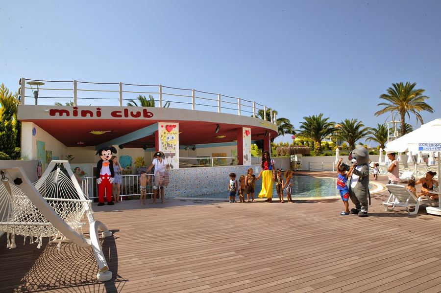 Ilıca Spa & Wellness Thermal Resort Hotel – görsel 5: Aquapark