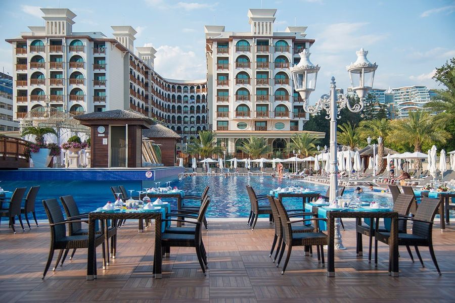 Quattro Beach Spa & Resort Otel Alanya – görsel 3: Restoran