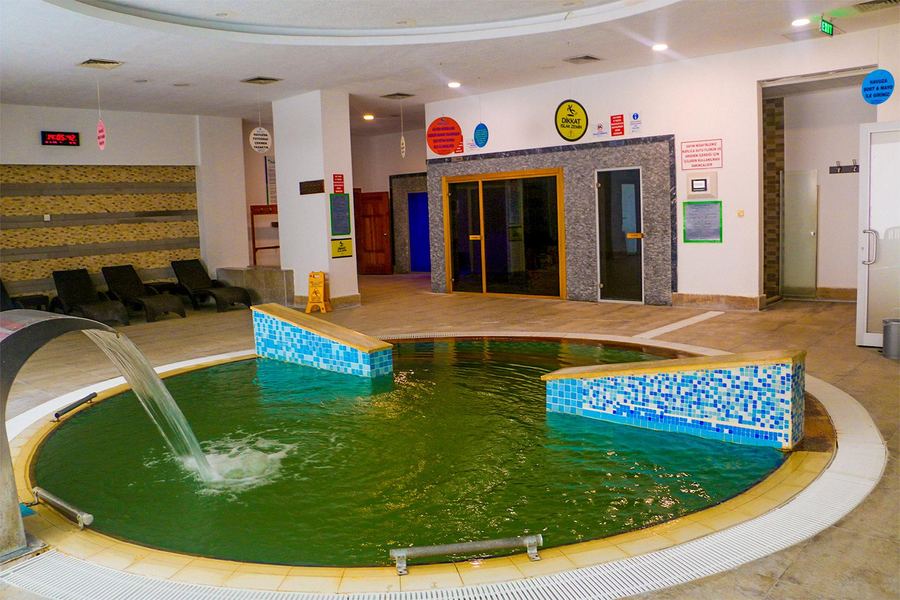Sandıklı Thermal Park Resort Spa & Convention Center – görsel 4: Termal Havuz