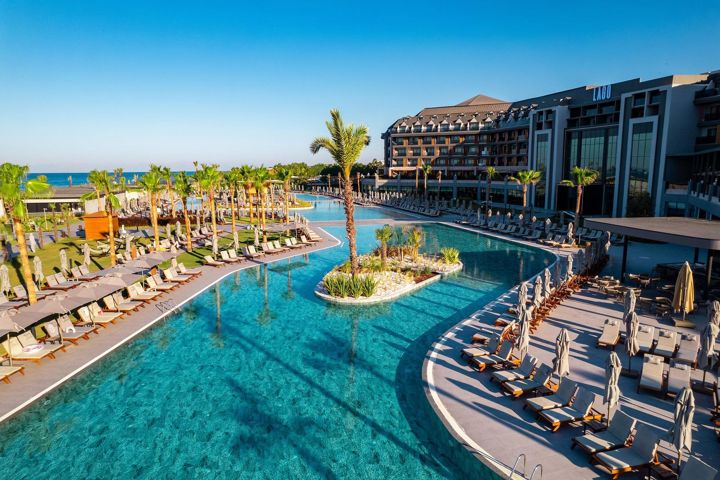 Lago Hotel