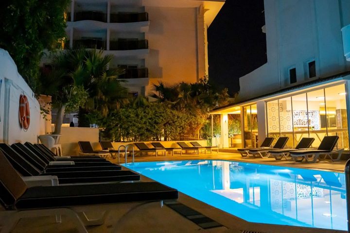 Moda Beach Boutique Hotel