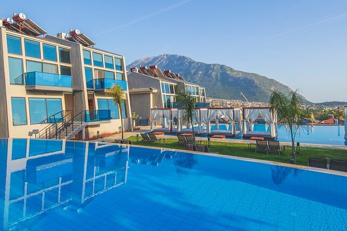 Orka Cove Hotel Penthouse & Suites