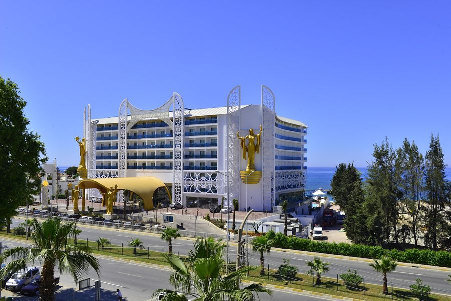 Azura Deluxe Resort & Spa – görsel 3: 