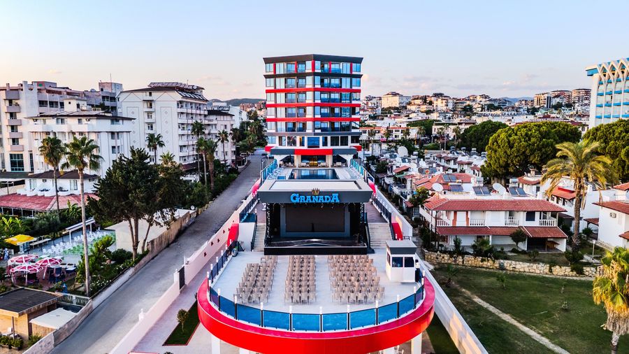 Granada Luxury Red +16 Adult Only – görsel 2: 