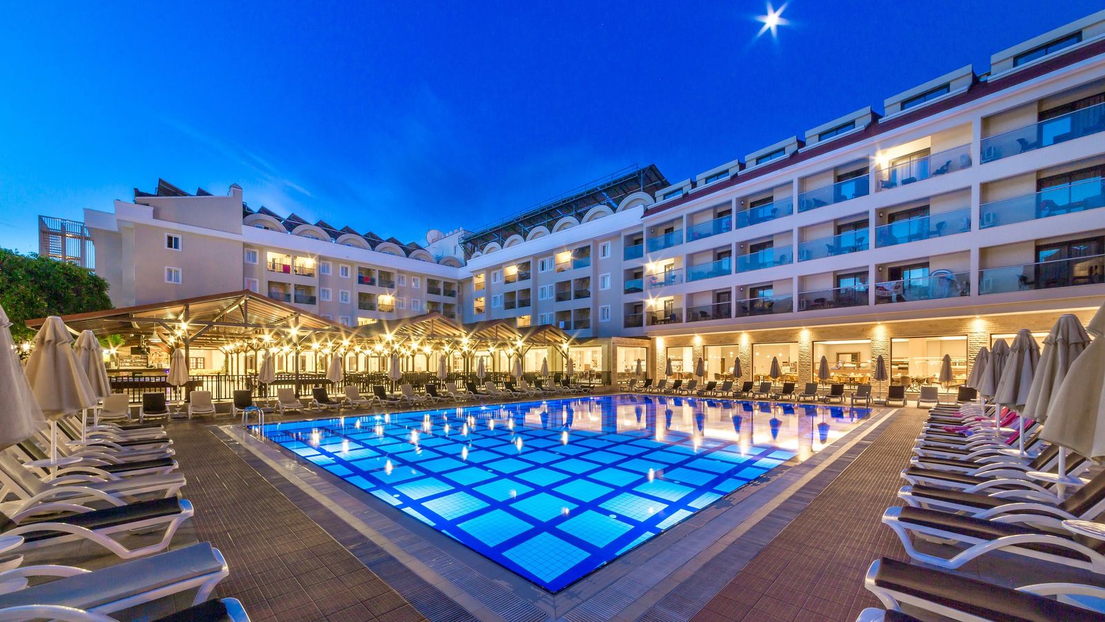 Julian Club Hotel – görsel 1: Genel Görünüm