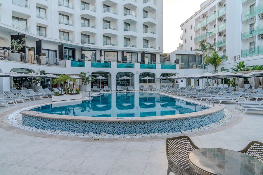 Lalila Blue Suites Spa & Resort Hotel – görsel 2: 