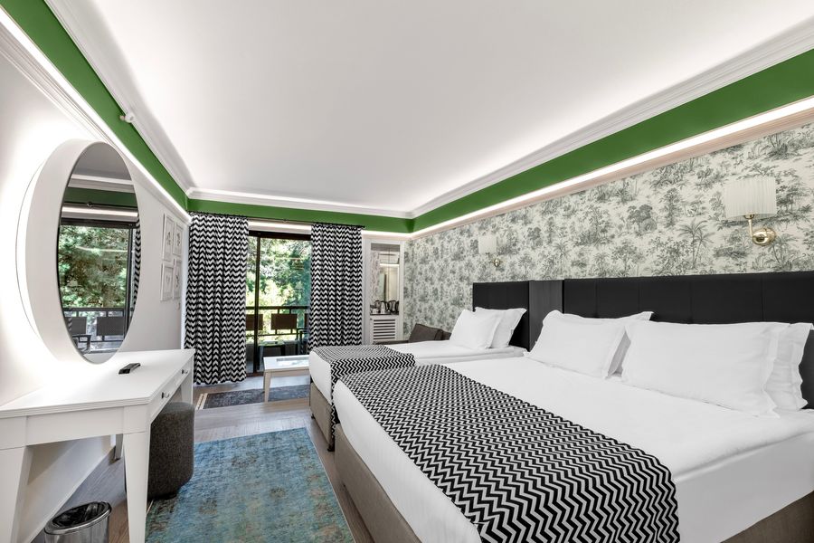 Utopia World Hotel – görsel 6: 