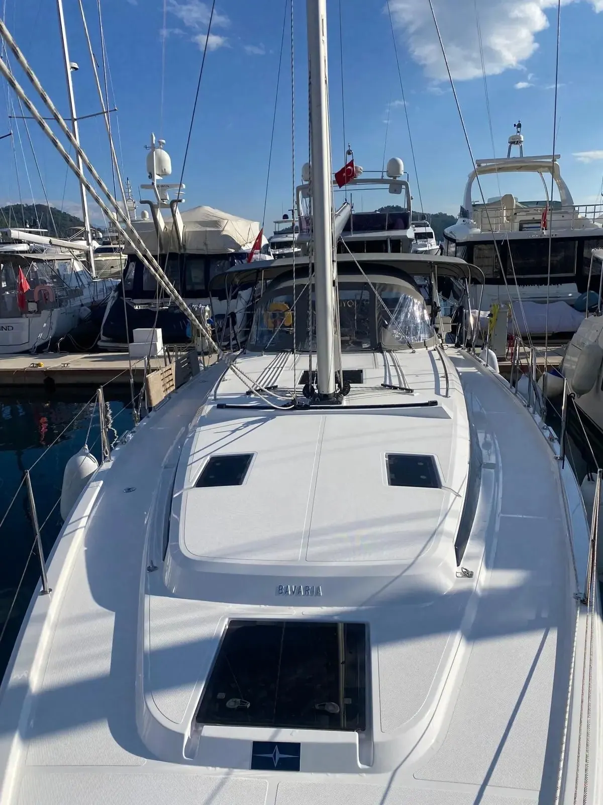 Bavaria C42 · Göcek · 2024 – fotoğraf 1