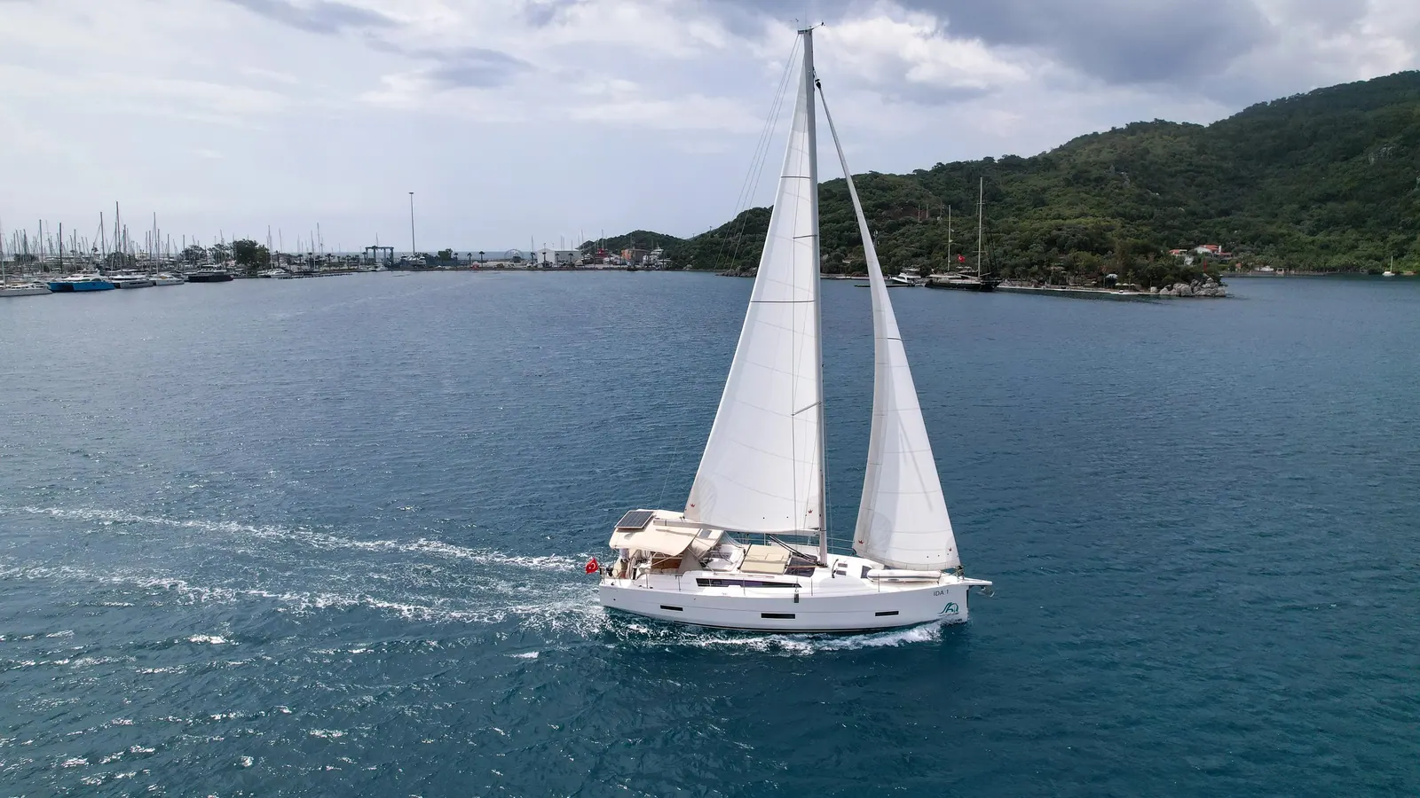 Dufour 430 · Marmaris · 2022 – fotoğraf 1