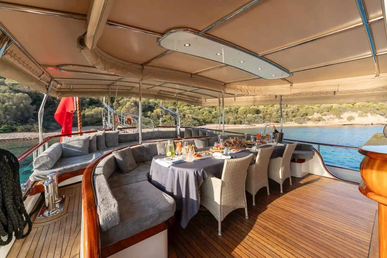 Özel yapım gulet · Bodrum · 2022 – fotoğraf 2
