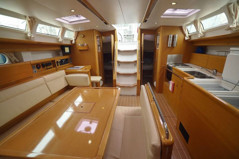 Yelkenli Sun Odyssey 44 i · Marmaris · 2011
